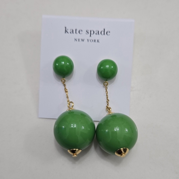 Ball Linear Earrings - Picture 2 of 5